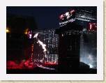 U2 2005 029 * 2592 x 1944 * (2.4MB)